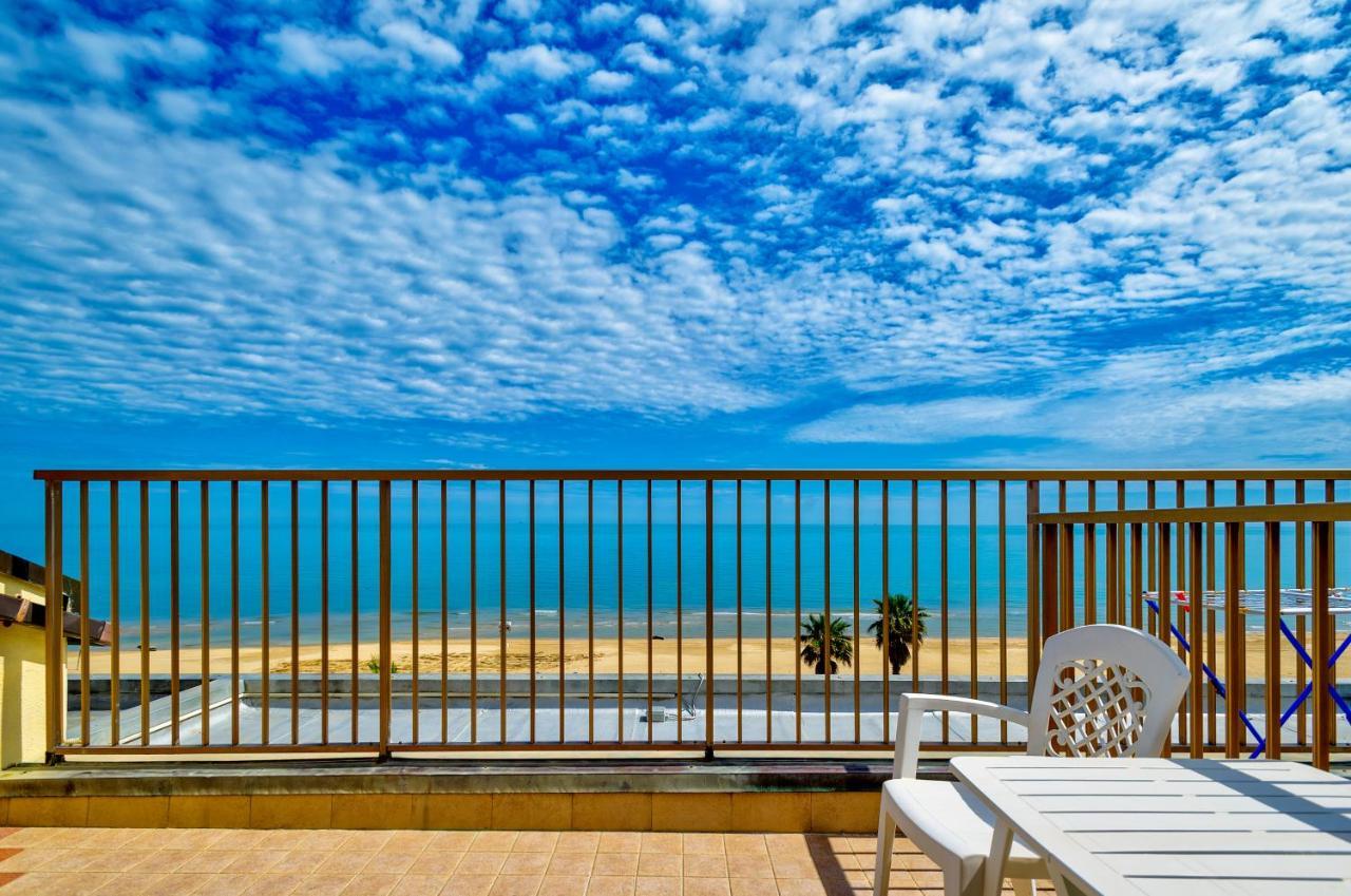 Hotel Miramare - Silvi Marina Exteriér fotografie